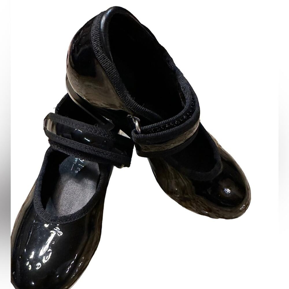 Freestyle Girls Size 9 Black Patent Tap Shoes with Loop & Hook Straps